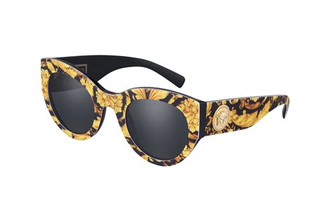 Versace Presents Its Fall/Winter 2018 Sunglasses